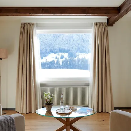 Otel Ermitage *